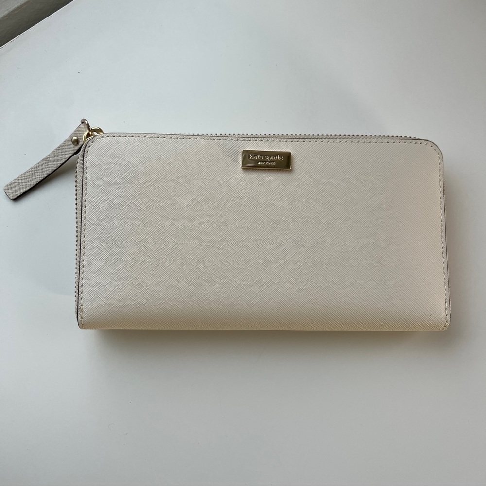 Kate spade wallet